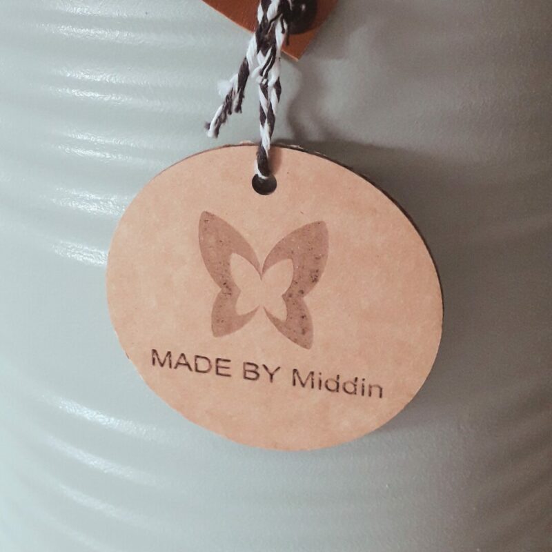 planttafeltje van Kesbeke blik gemaakt bij Middin - label van Middin