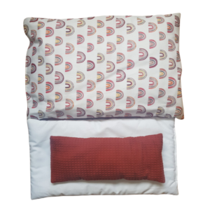 poppendekbed met kussen en witmatrasje