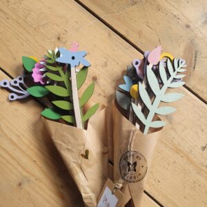 nieuwe en oude kleuren houten bloemen